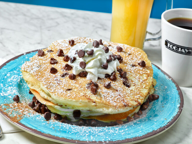 pancakes with chocolate chips
